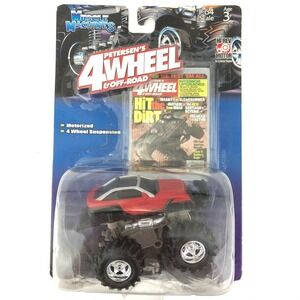 Muscle Machines Hi-Rev Motorized Jeepster Jeep 4x4 Petersens Off-Road 1/64